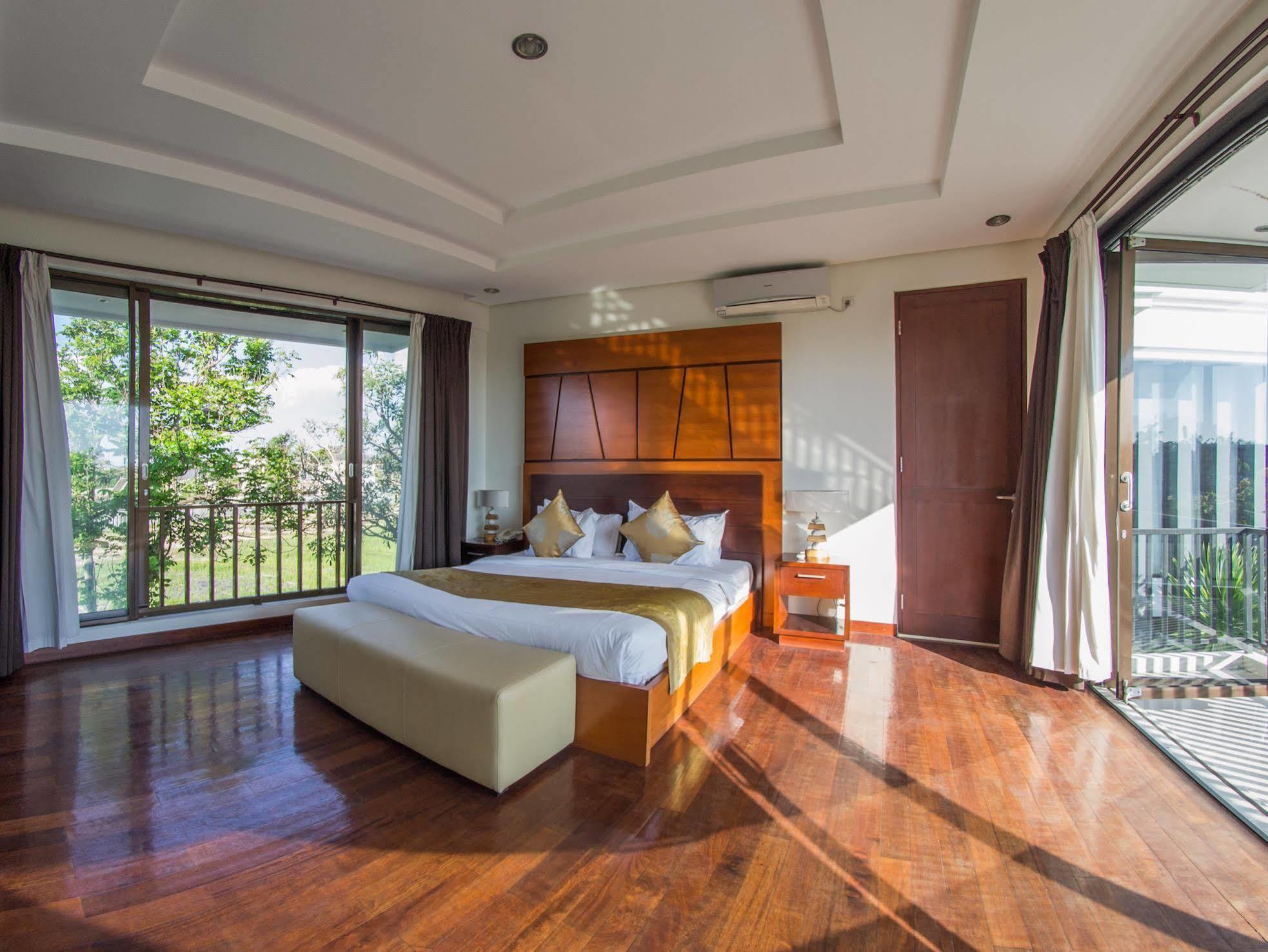 Villa Uma Girasole Canggu Exteriér fotografie